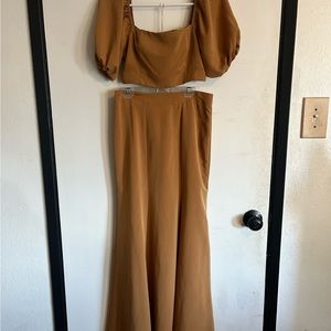 Forever 21 Tan Maxi Trumpet Skirt Set